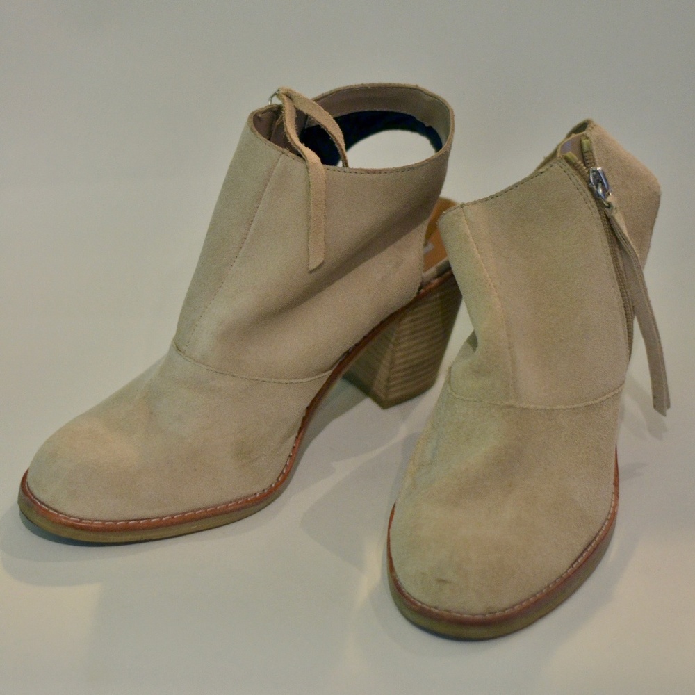 DV by Dolce Vita Jentry Bootie Size 9